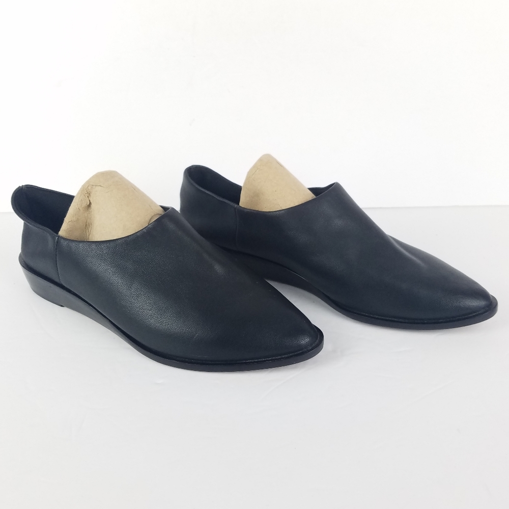 Kelsi Dagger Black Leather Wedge 8.5
